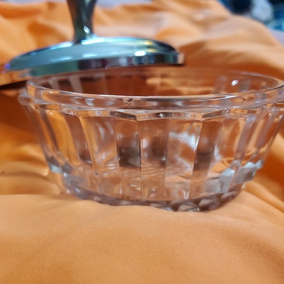 Trinket/Candy dish excellent condition - Picture 2 of 10